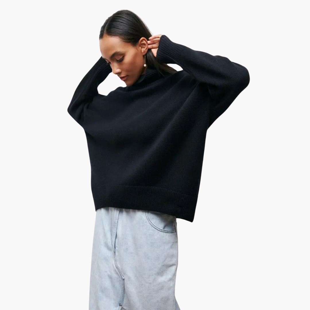 Elsie | Sweater with Turtleneck