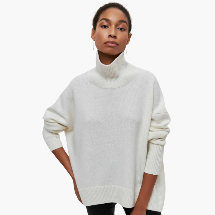 Elsie | Sweater with Turtleneck