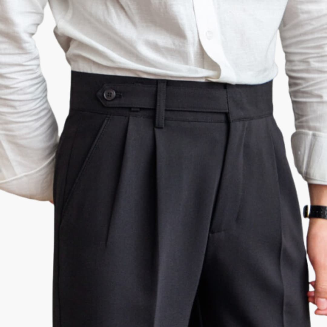 Oliver | Pleated Trousers