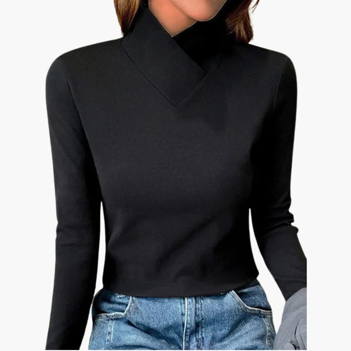 Yara | Elegant Turtleneck Sweater