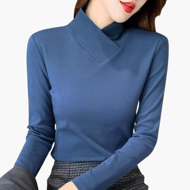 Yara | Elegant Turtleneck Sweater